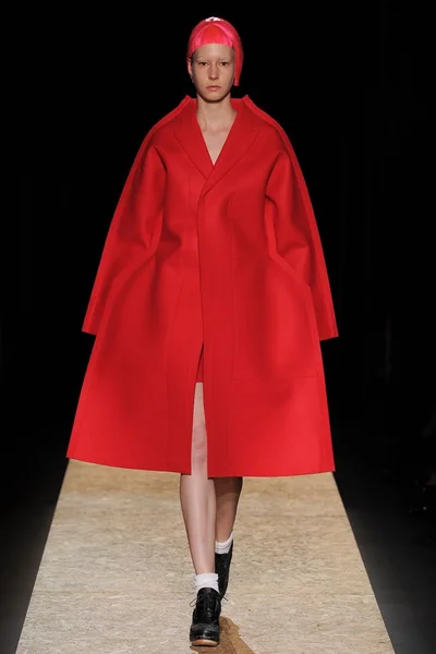 Look 1